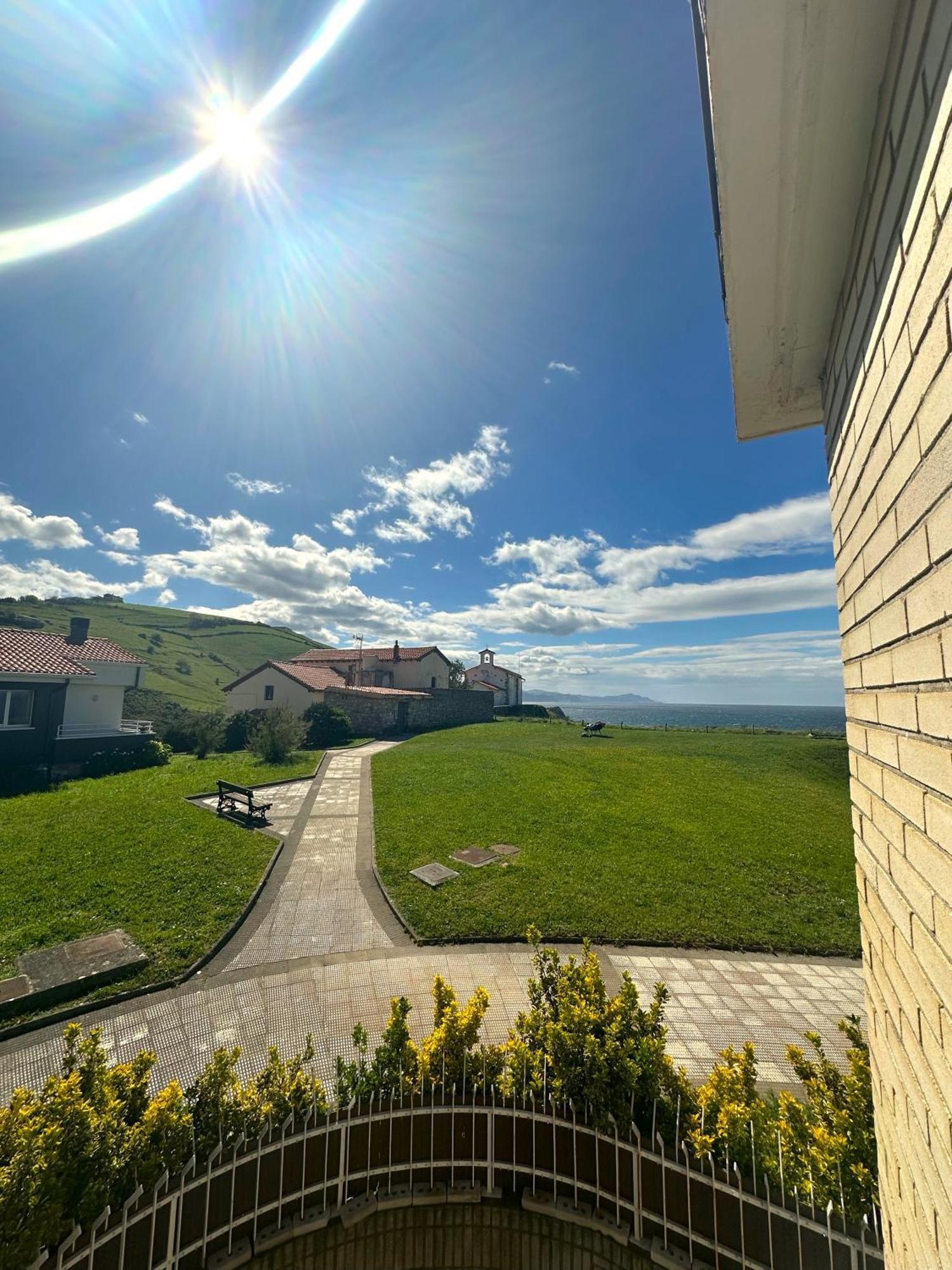 Habitaciones Hondar-Gain 10 Zumaia Bagian luar foto